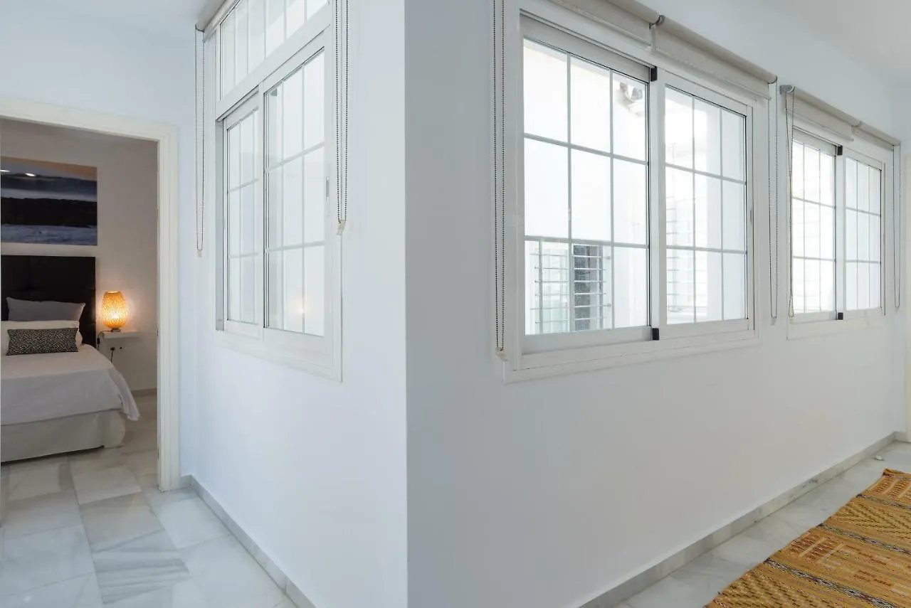 Ml3C-Marble Penthouse-Prime Location-High Ceilings Apartamento Málaga